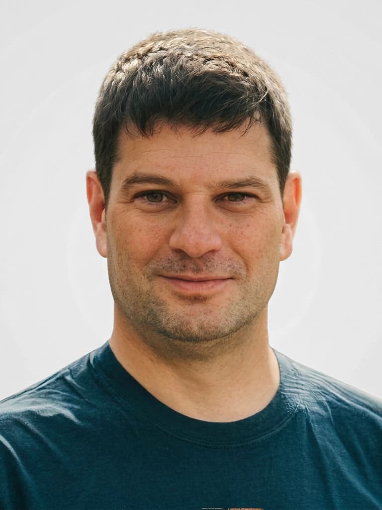 Portrait of Jon Gelsey